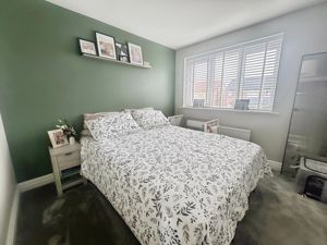 Photo 4- click for photo gallery